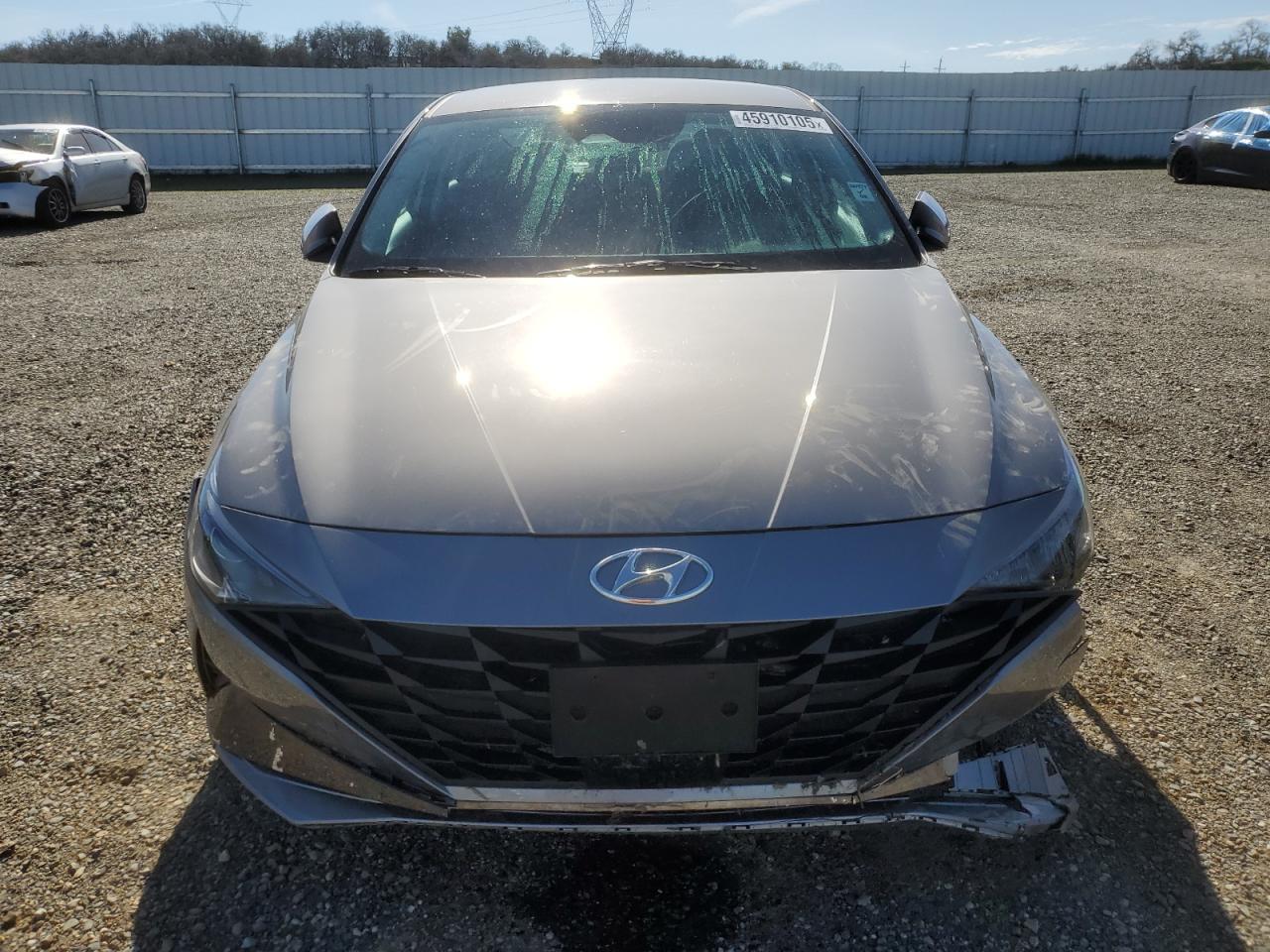 2023 Hyundai Elantra - Image 5
