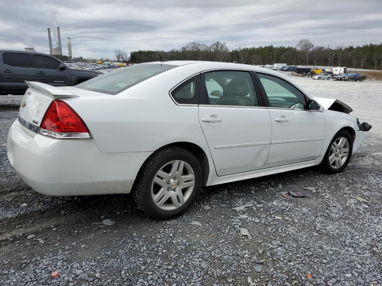 2011 Chevrolet Impala - Image 3