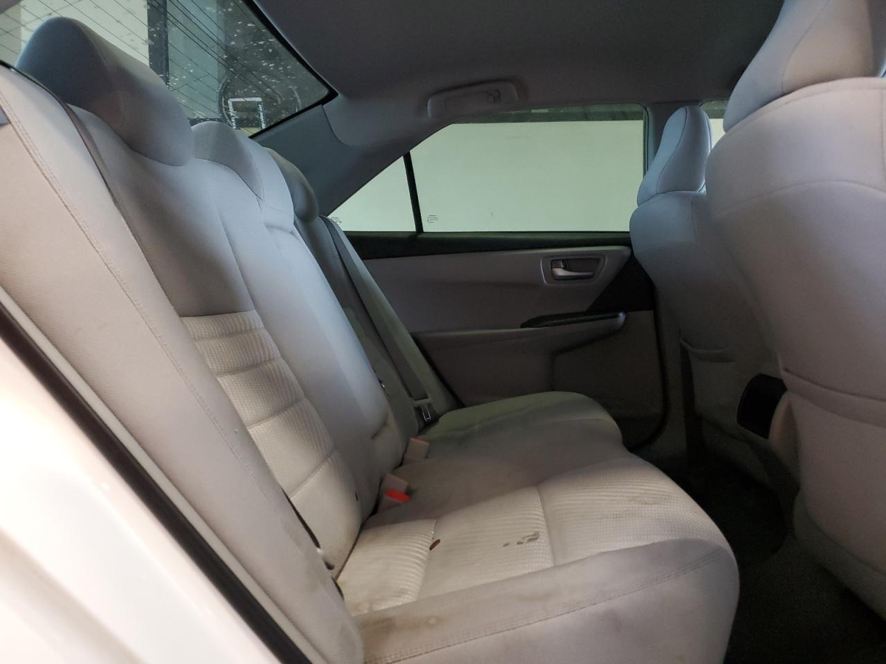 2017 Toyota Camry - Image 10