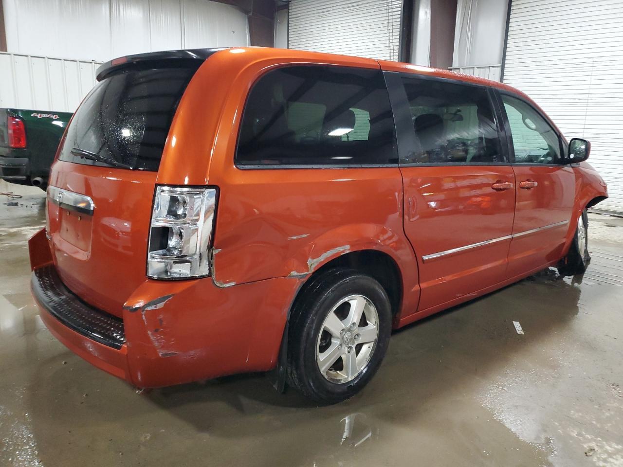 2008 Dodge Caravan - Image 3