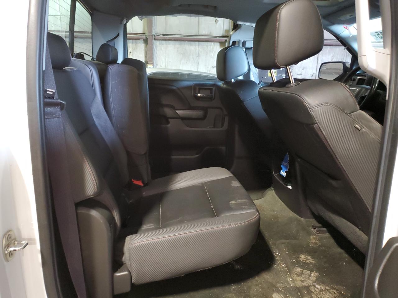 2016 GMC Sierra - Image 11