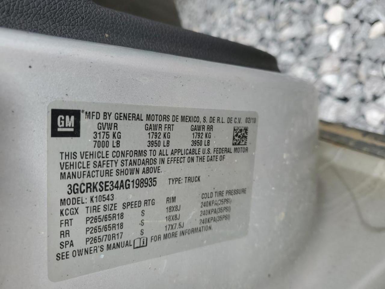 2010 Chevrolet Silverado - Image 12