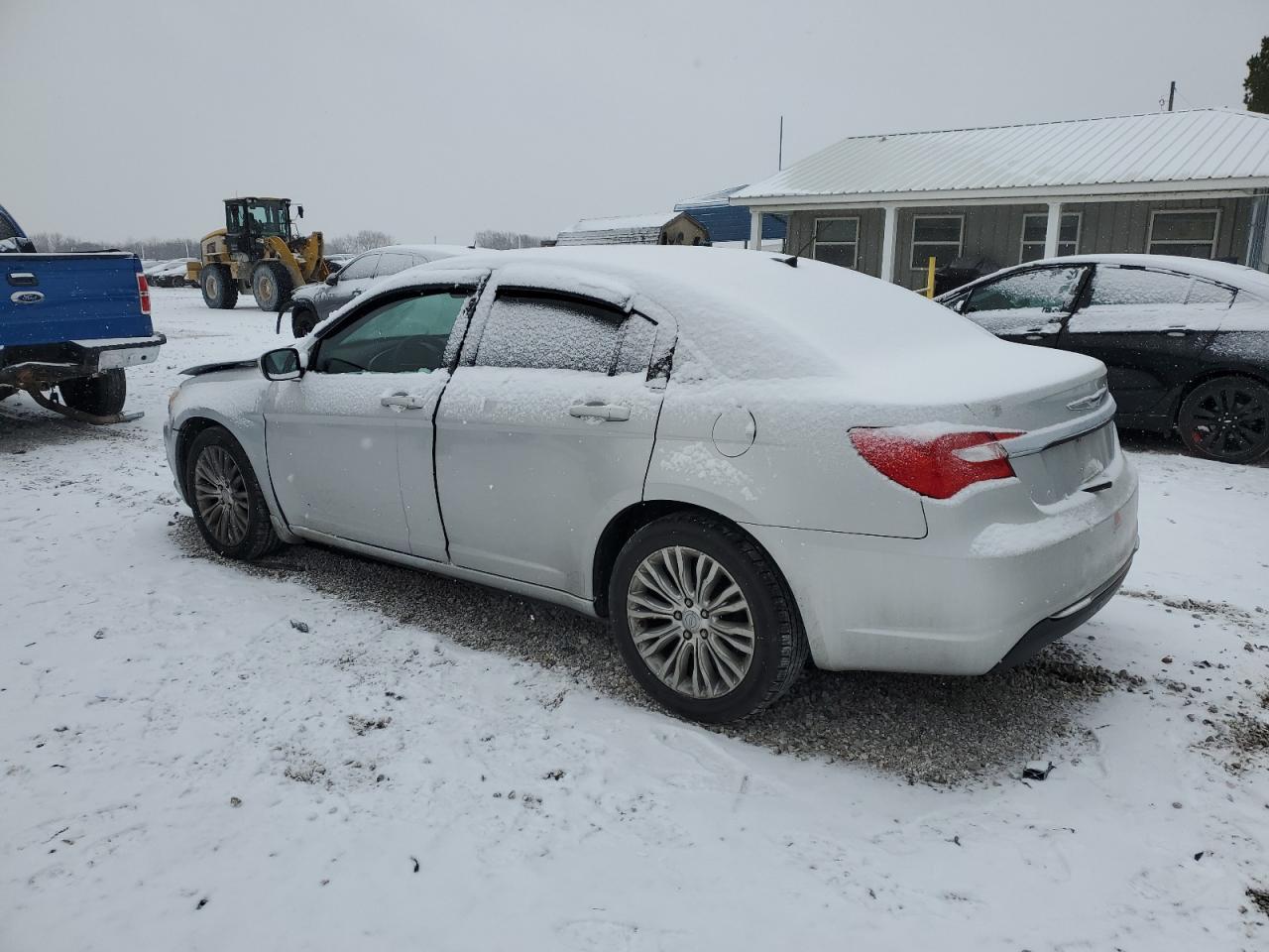 2012 Chrysler 200 - Image 2