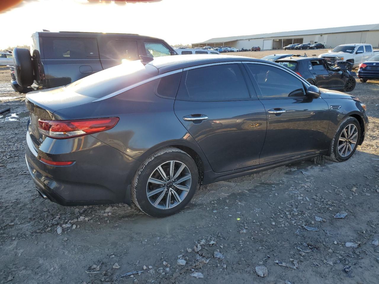 2019 Kia Optima - Image 3