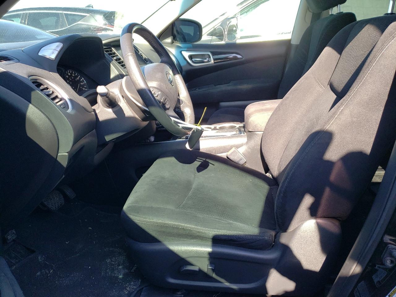 2015 Nissan Pathfinder - Image 7