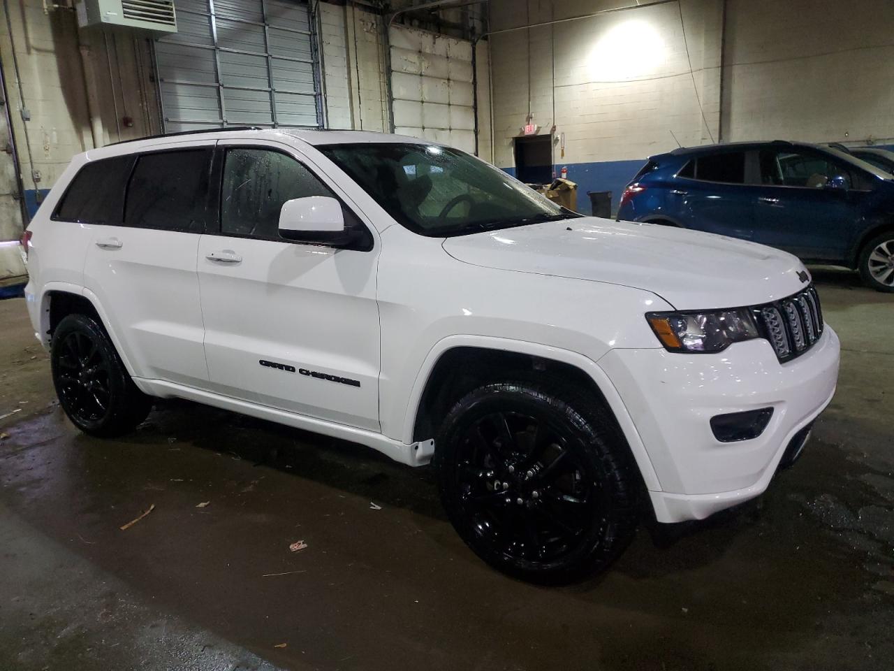 2020 Jeep Grand Cherokee - Image 4