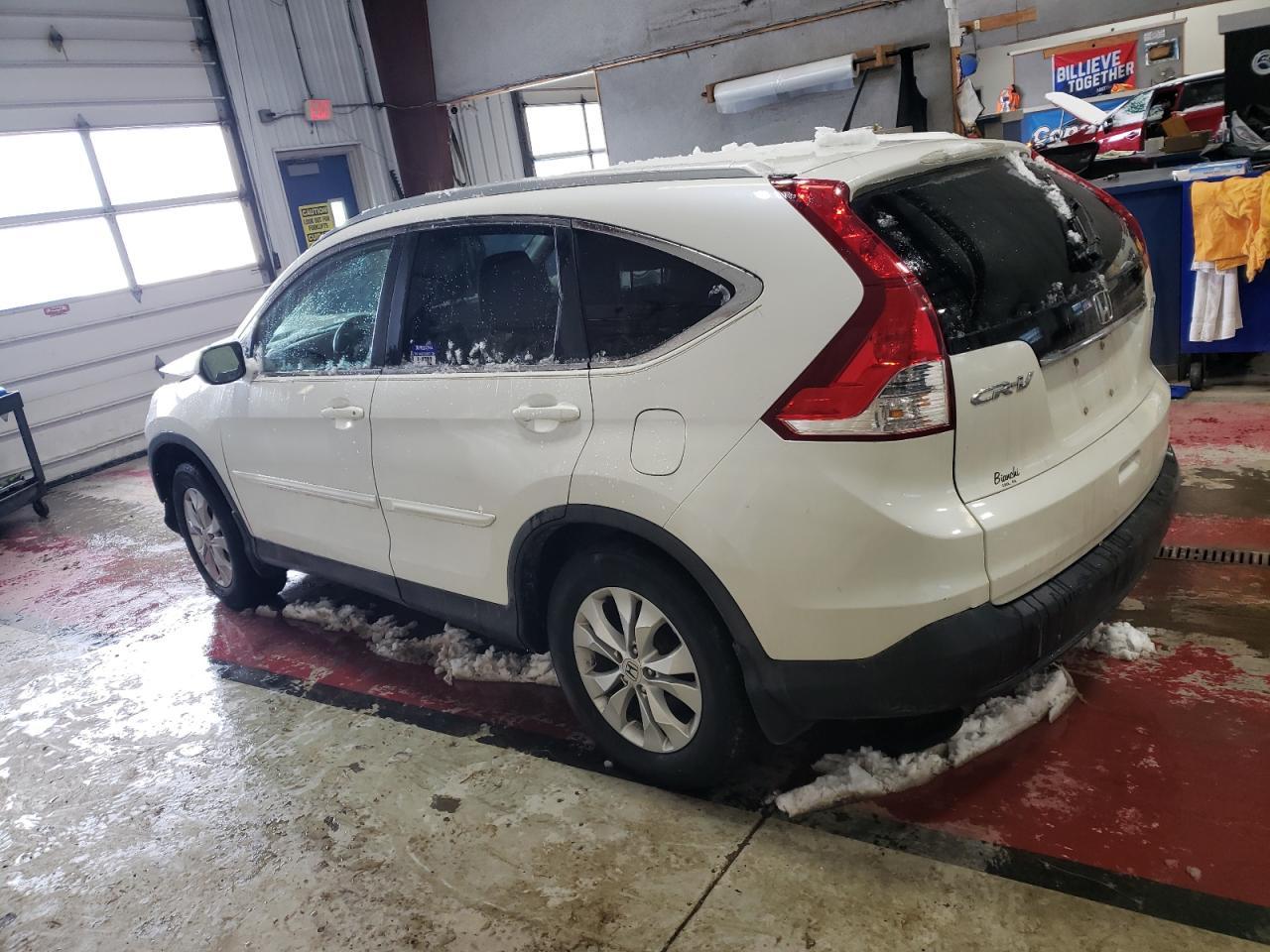 2014 Honda CR-V - Image 2