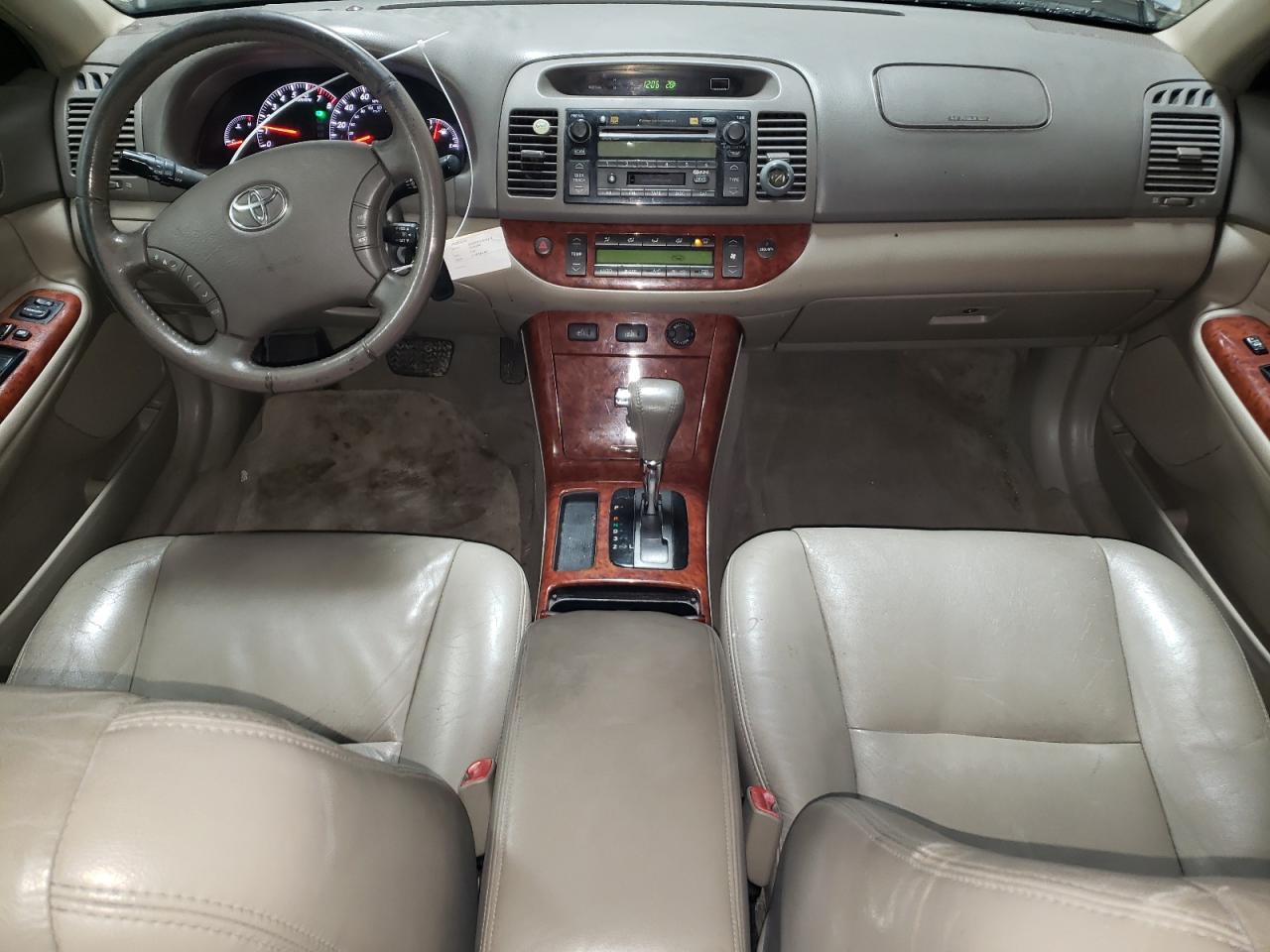 2005 Toyota Camry - Image 8