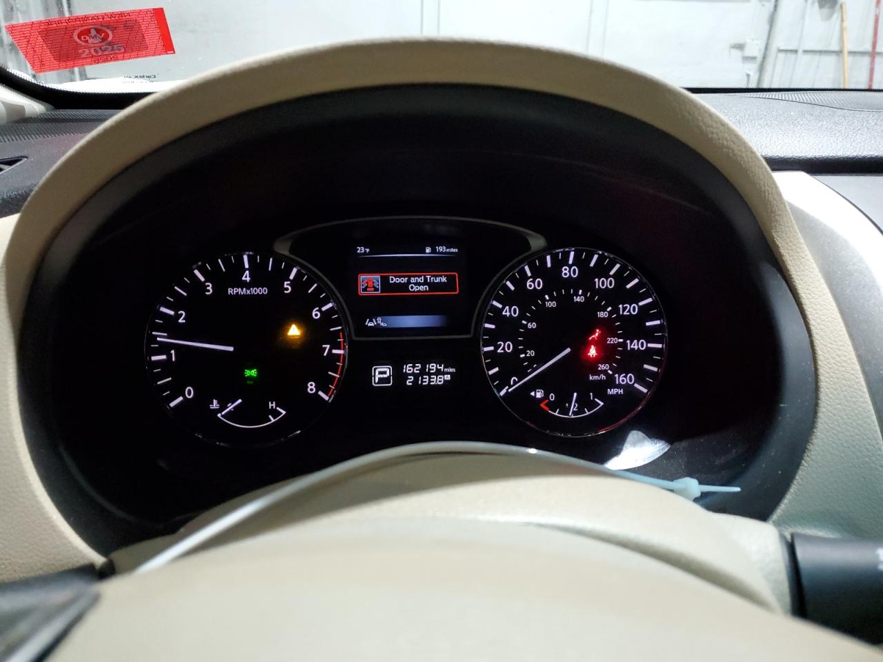 2015 Nissan Altima - Image 9