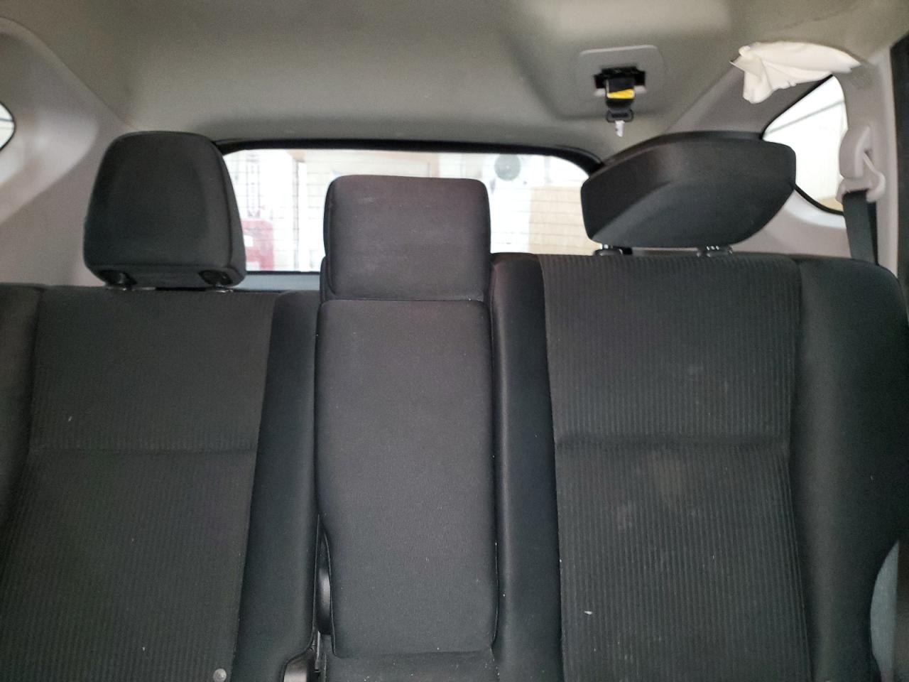 2016 Toyota RAV 4 - Image 10