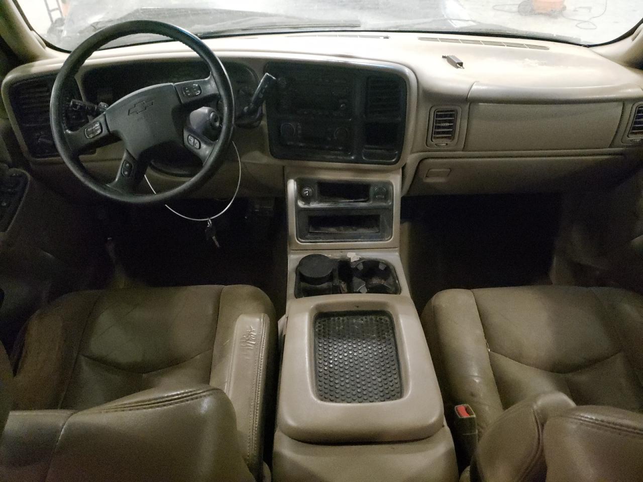 2005 Chevrolet Silverado - Image 8