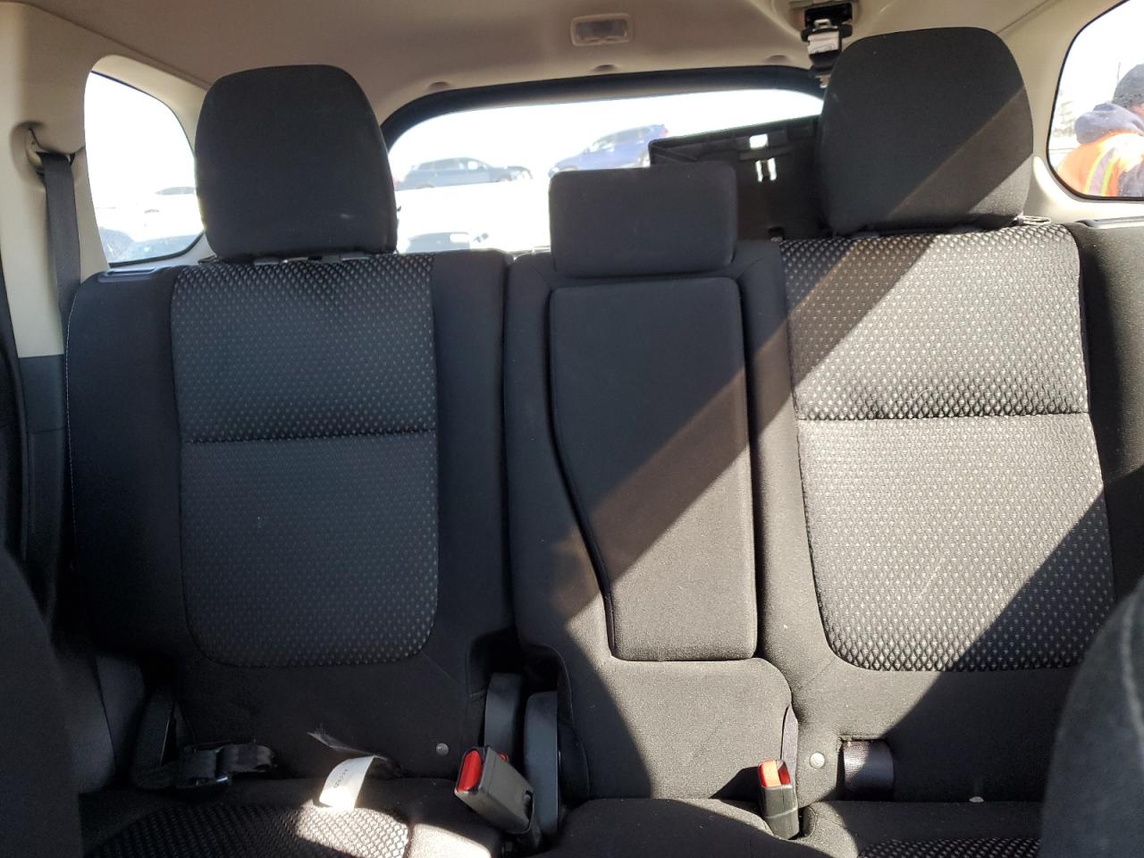 2017 Mitsubishi Outlander - Image 10