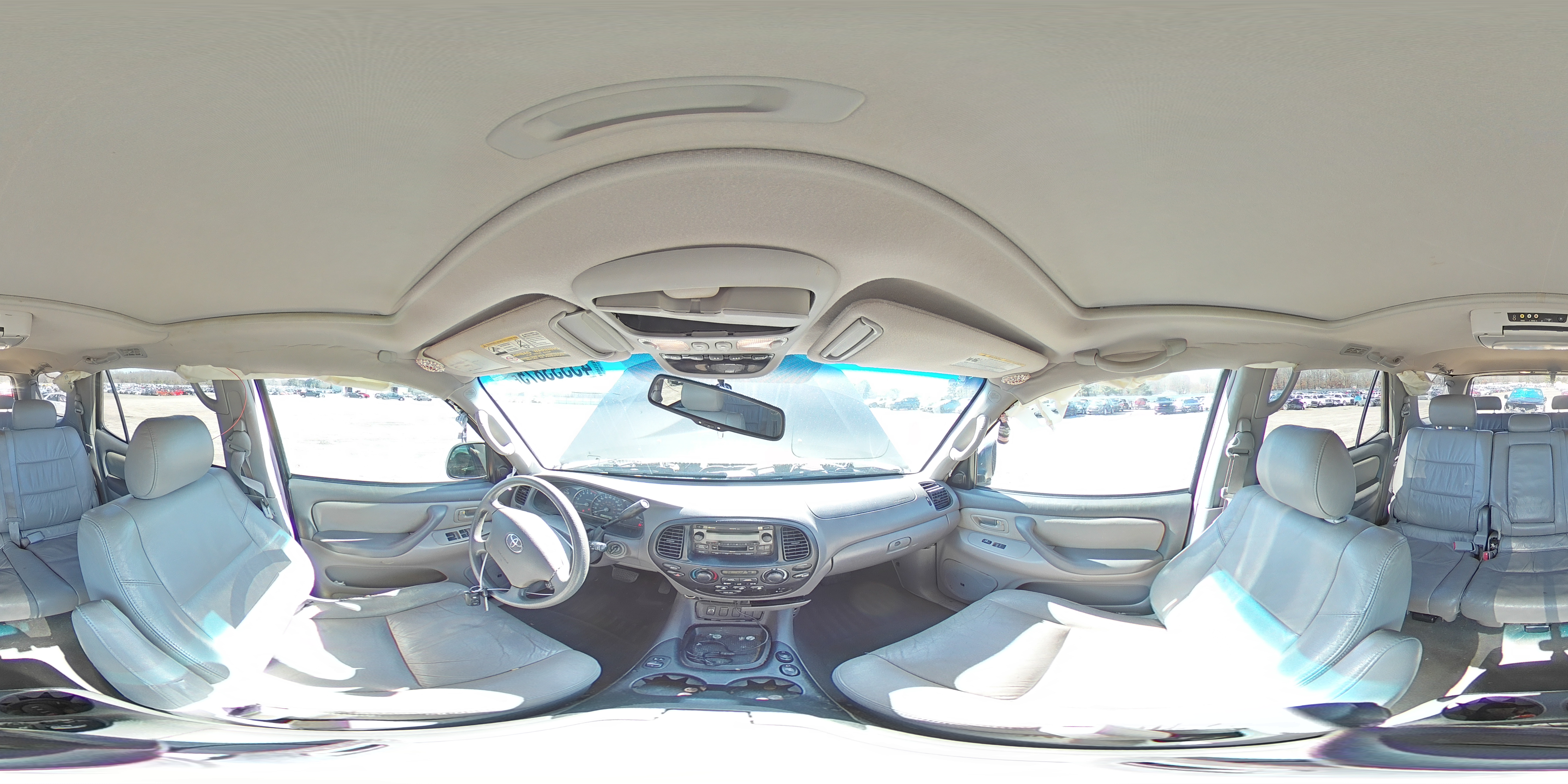 2007 Toyota Sequoia - Image 13