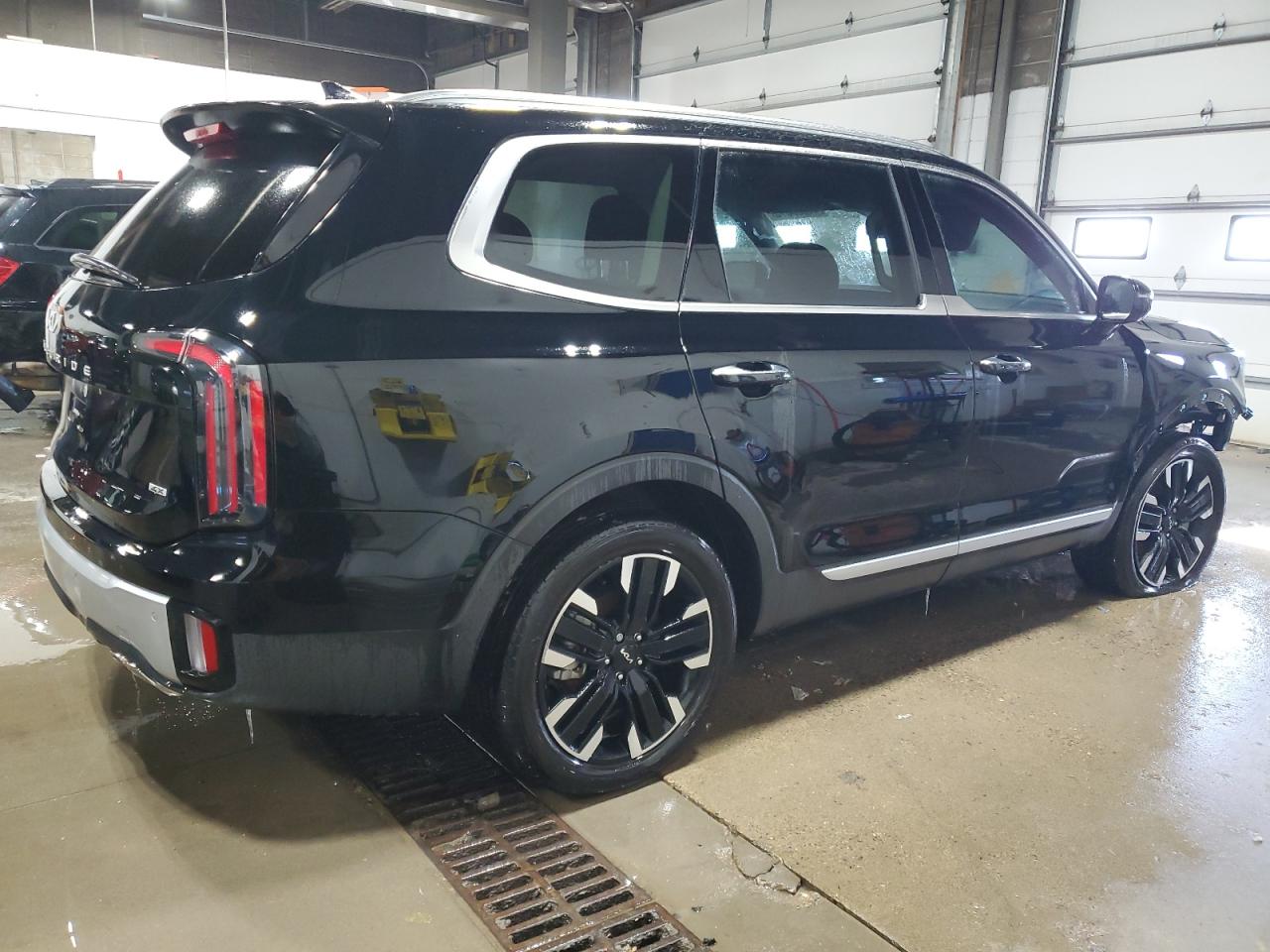 2024 Kia Telluride - Image 3