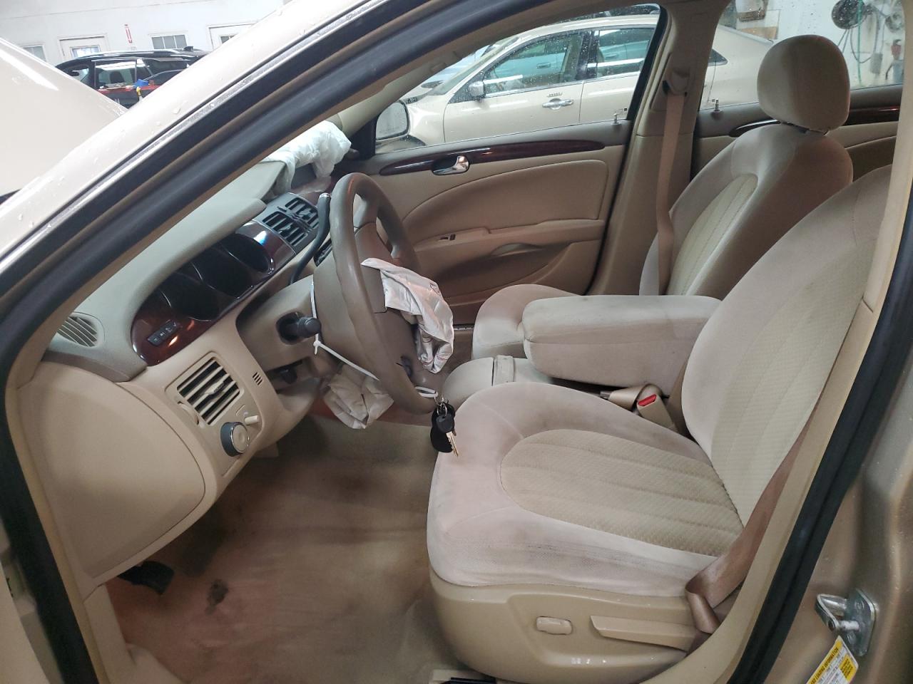 2006 Buick Lucerne - Image 7
