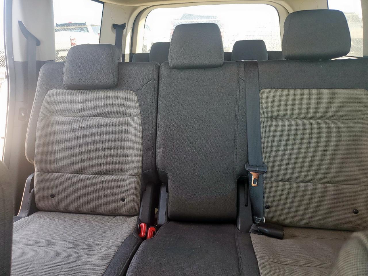 2010 Ford Flex - Image 10