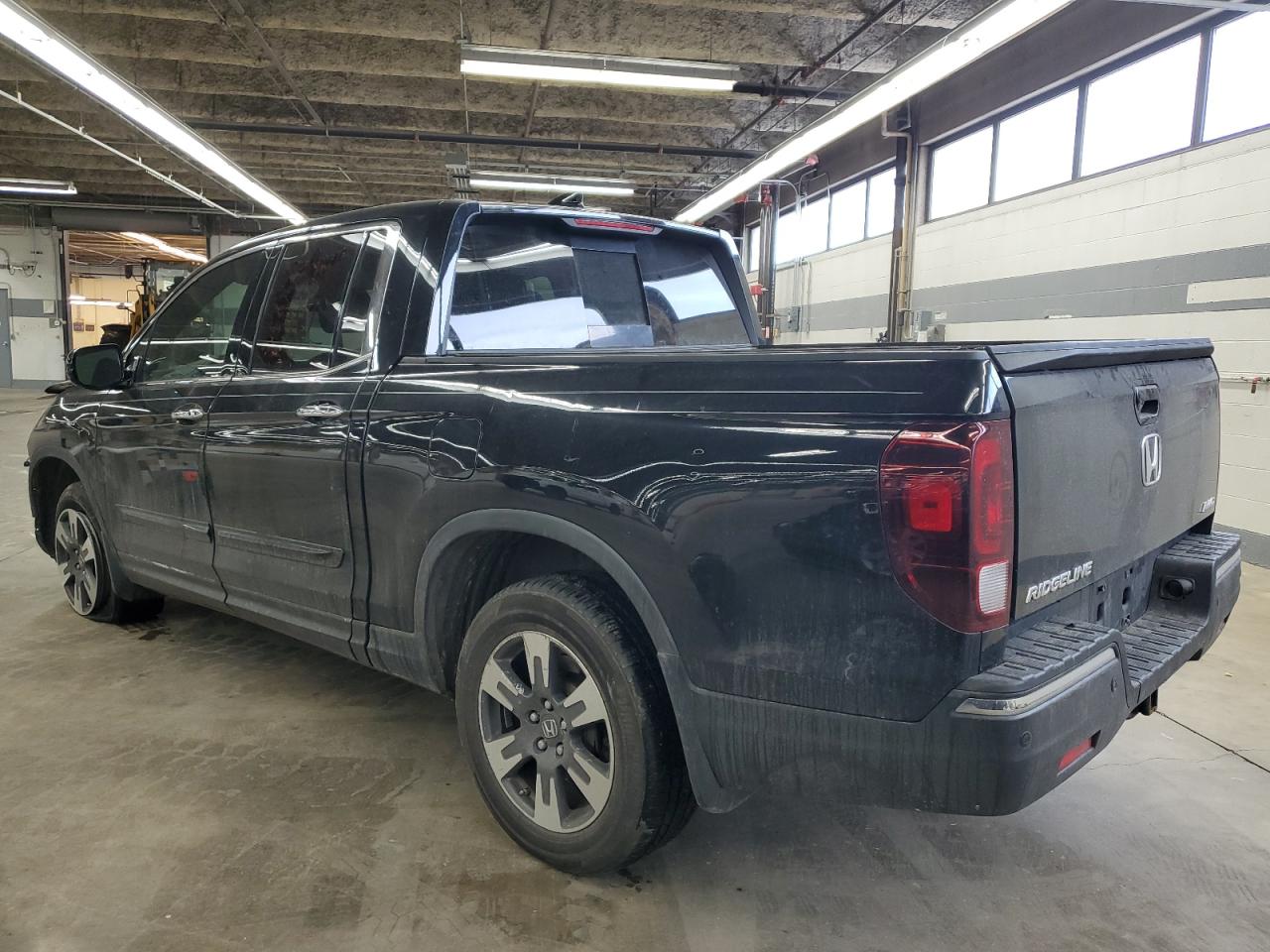 2017 Honda Ridgeline - Image 2