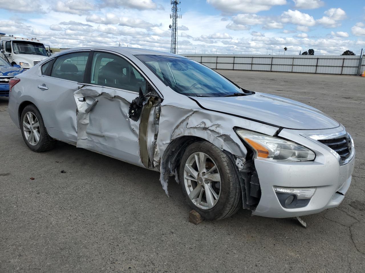 2013 Nissan Altima - Image 4