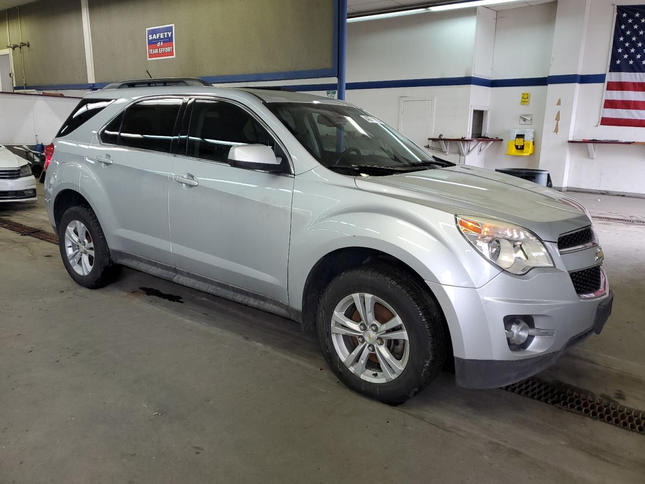 2013 Chevrolet Equinox - Image 4