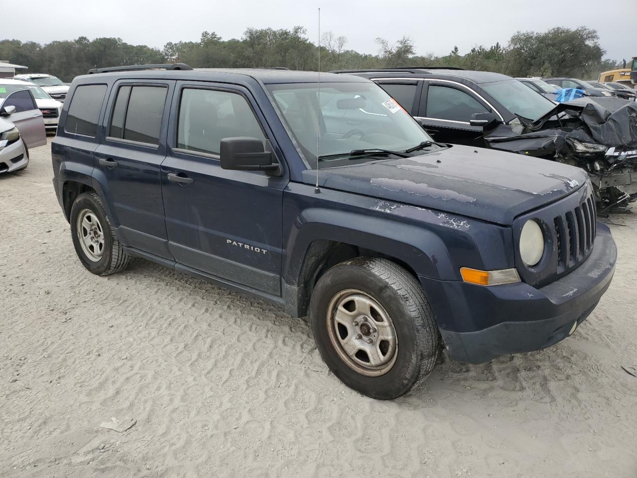 2014 Jeep Liberty (Patriot) - Image 4