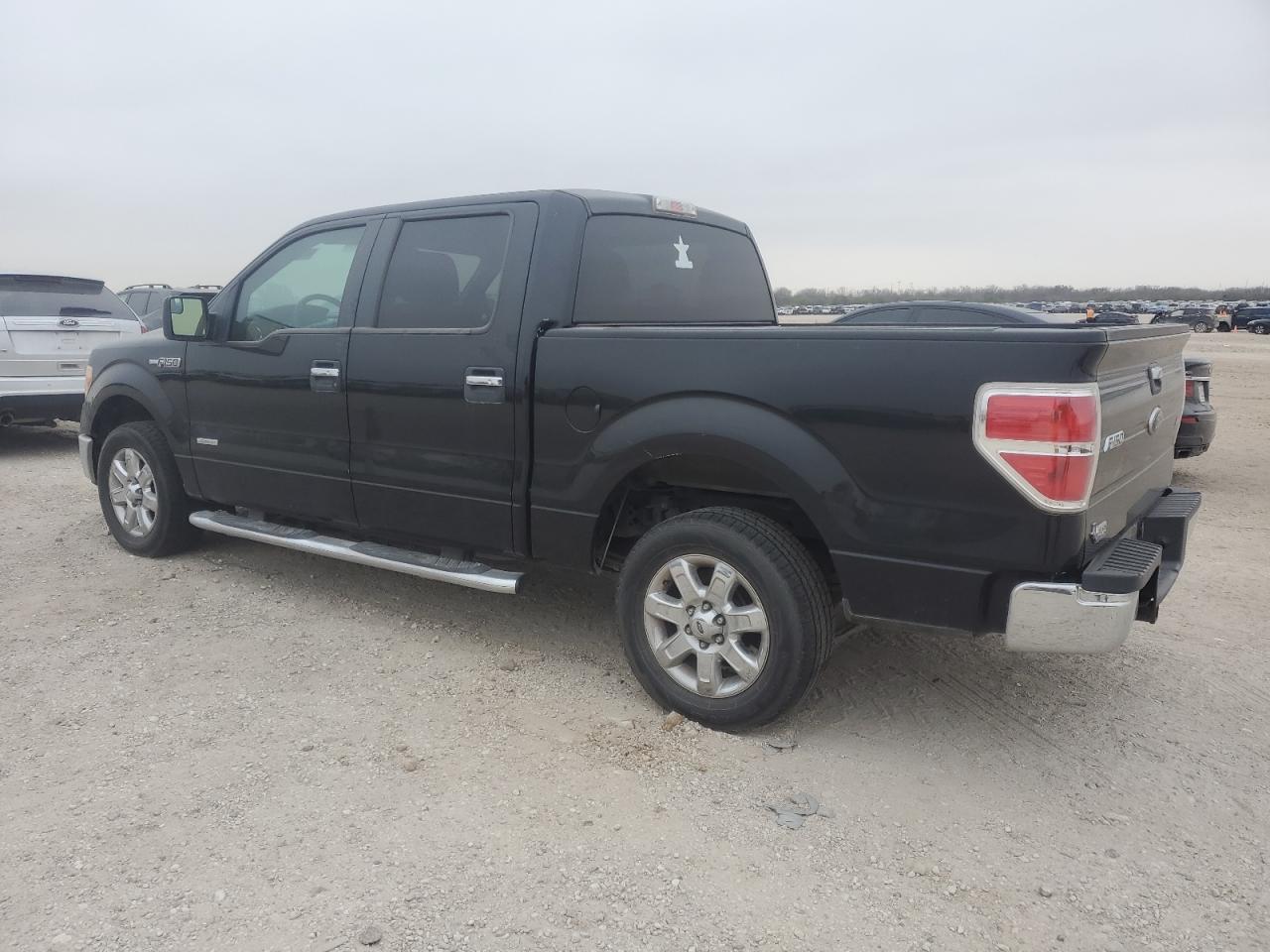 2013 Ford F-150 - Image 2