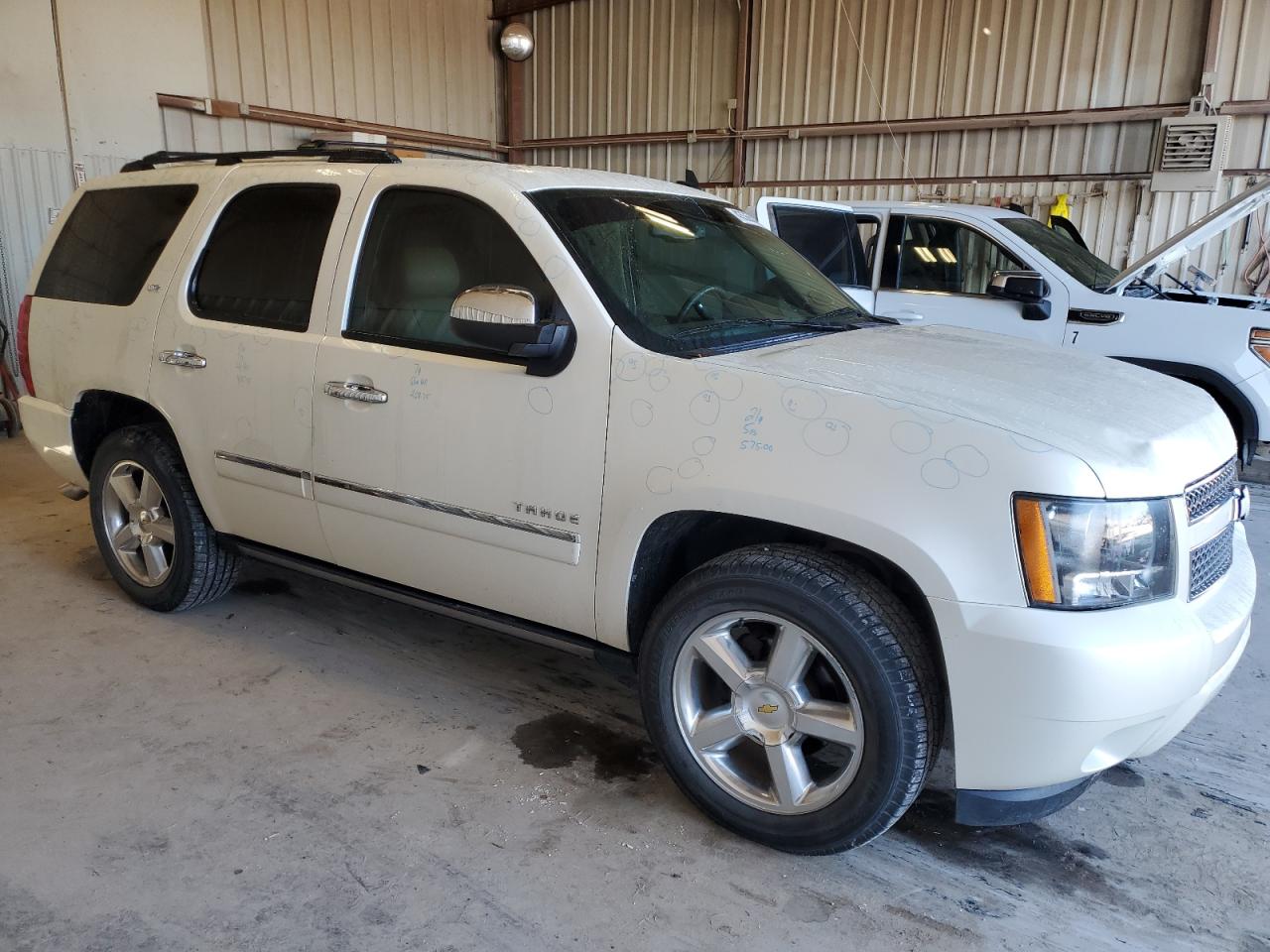 2013 Chevrolet Tahoe - Image 4