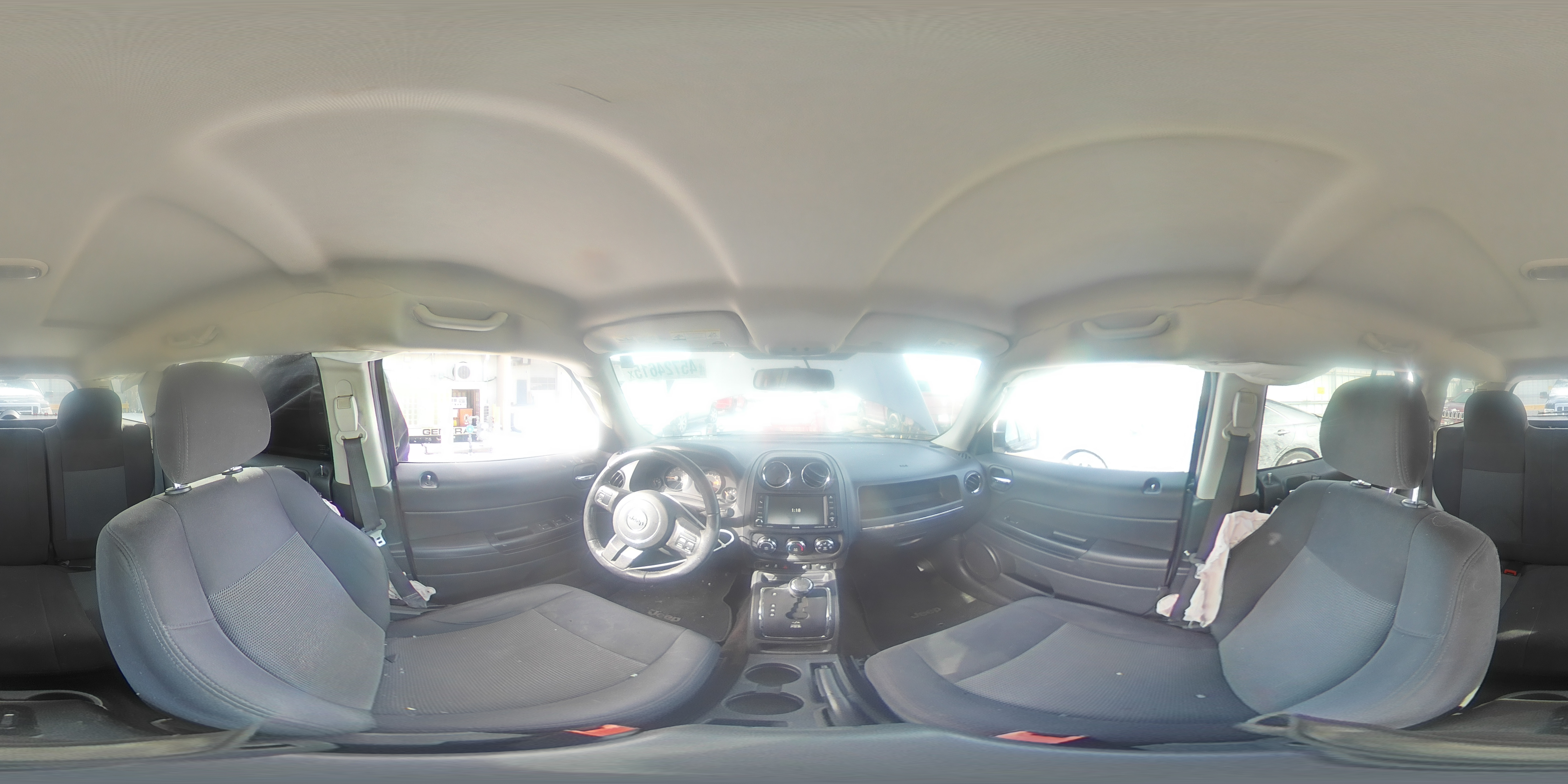 2015 Jeep Liberty (Patriot) - Image 14