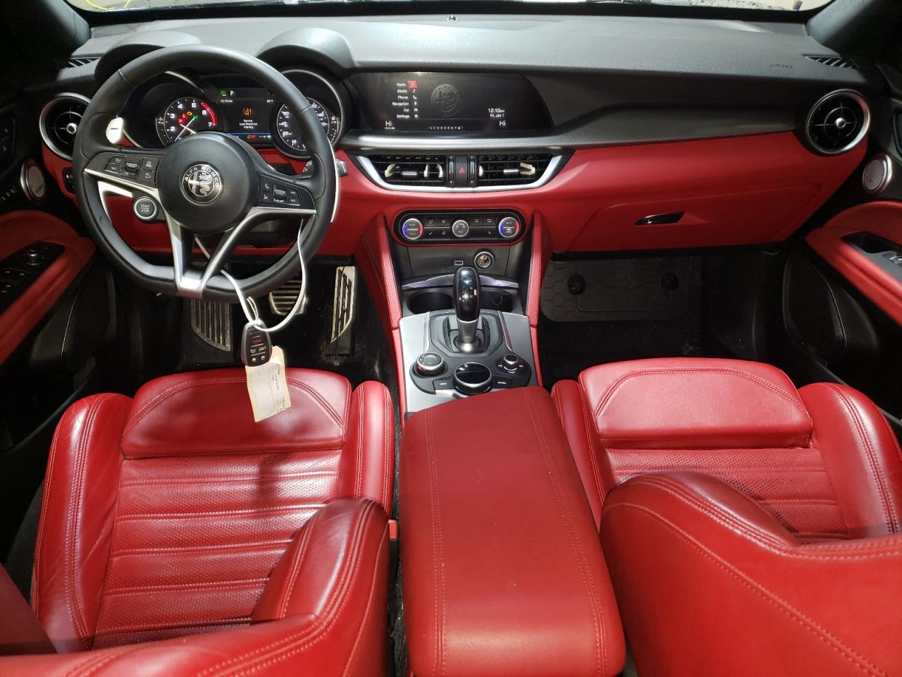 2019 Alfa Romeo Stelvio - Image 8