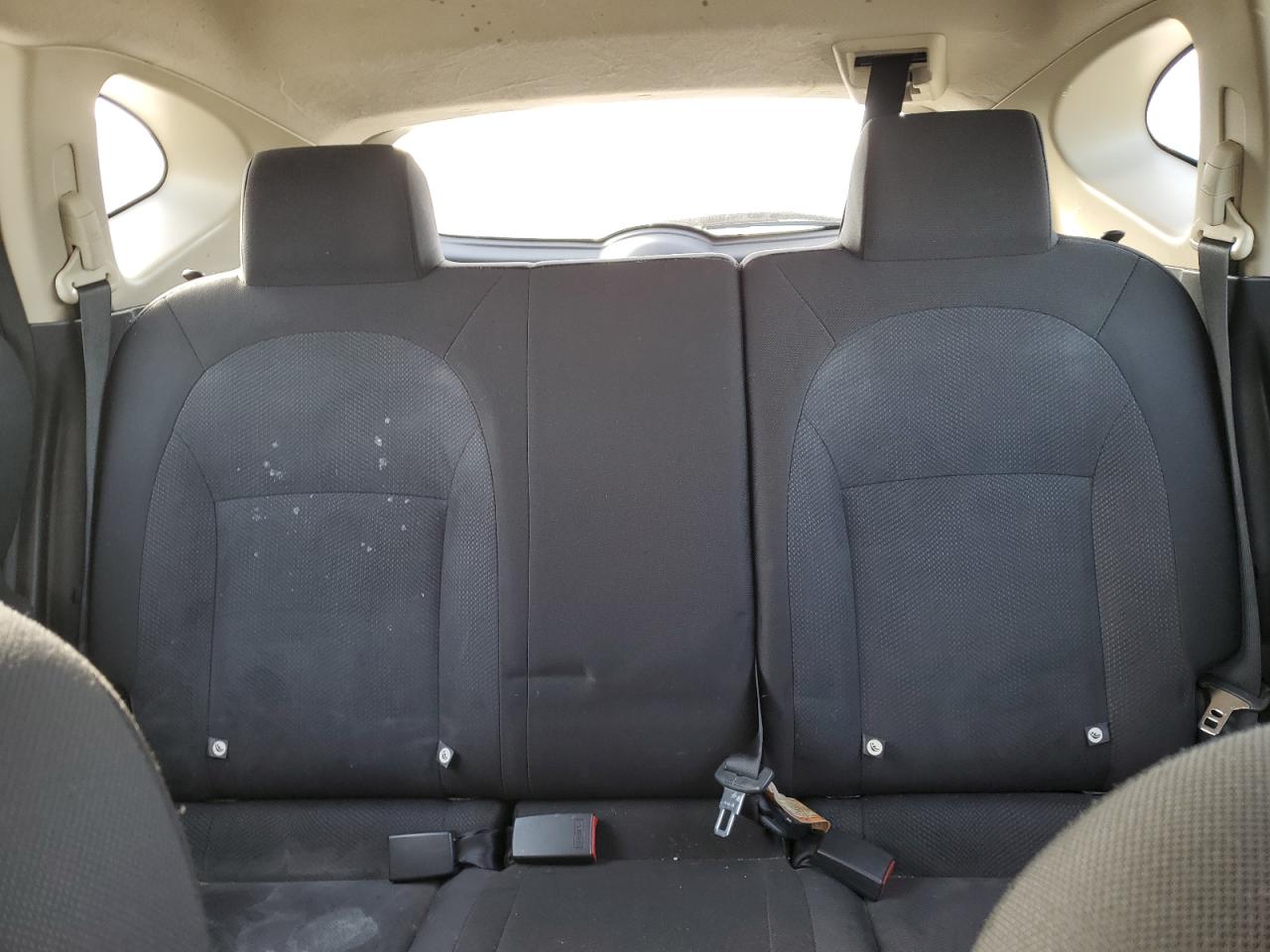 2015 Nissan Rogue - Image 10