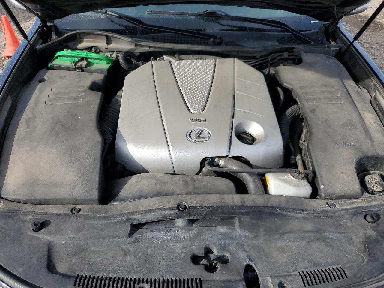 2011 Lexus GS - Image 11