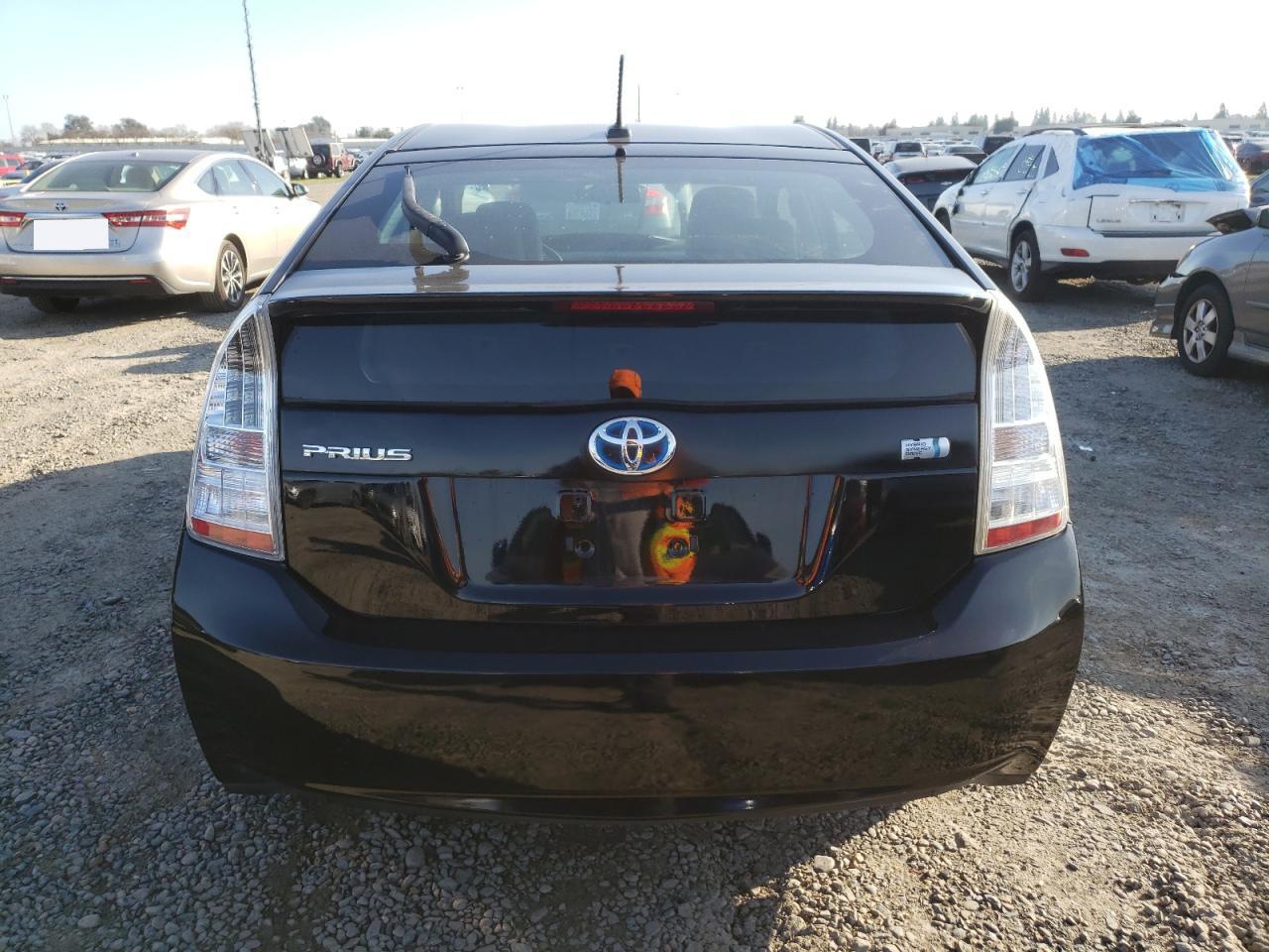 2010 Toyota Prius - Image 6