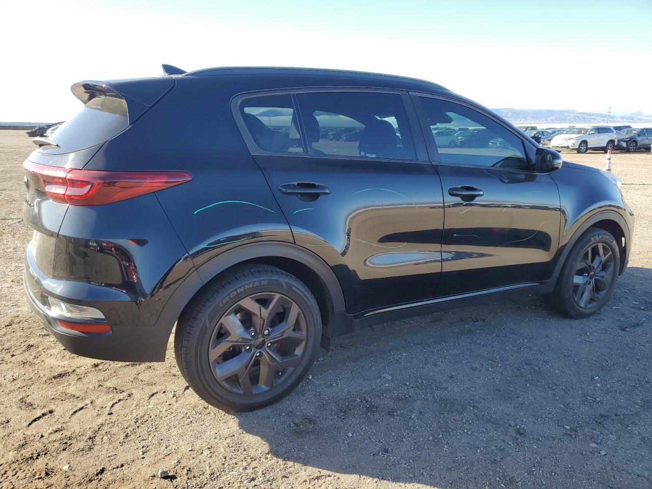 2021 Kia Sportage - Image 3
