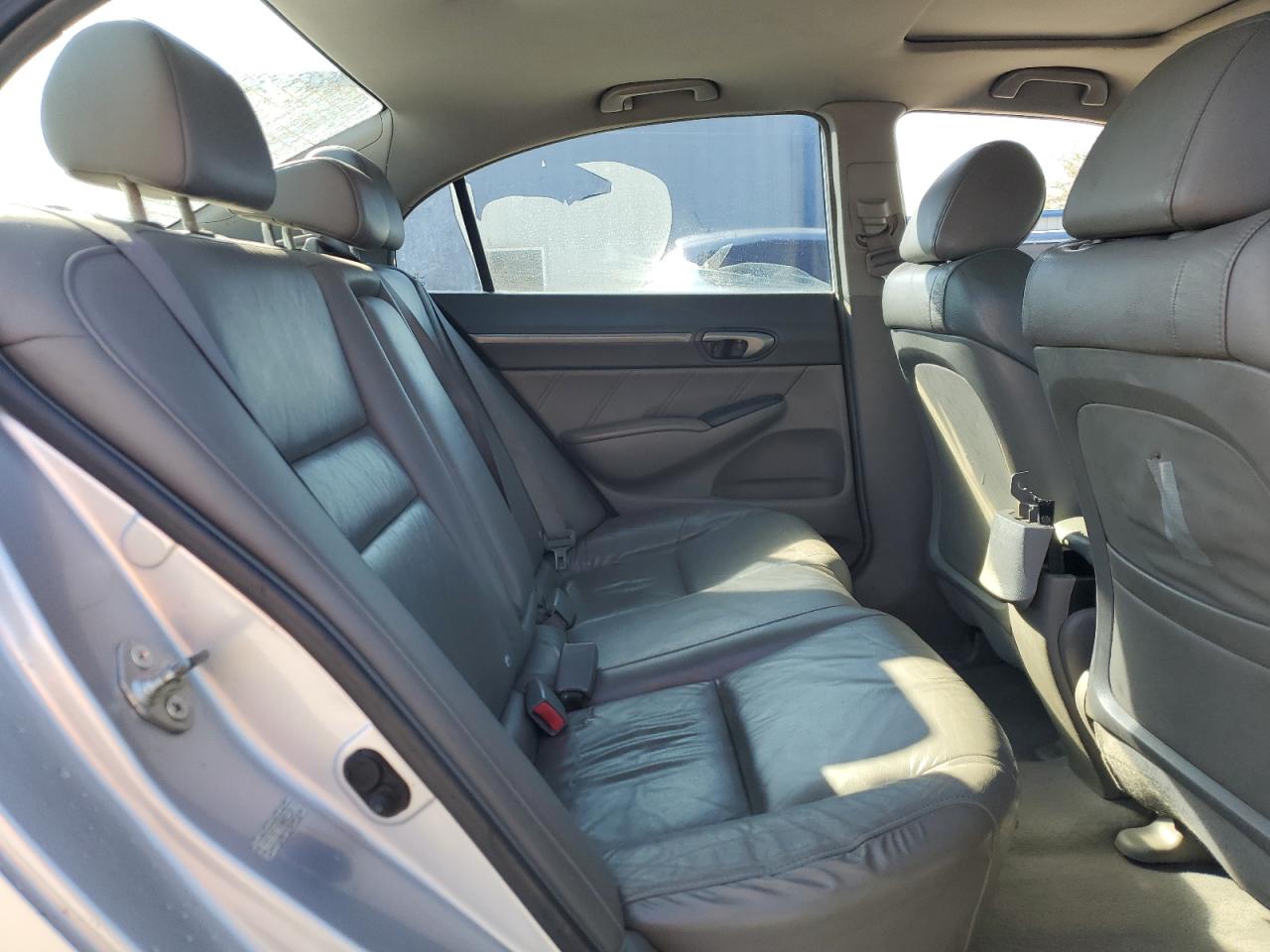 2011 Honda Civic - Image 10