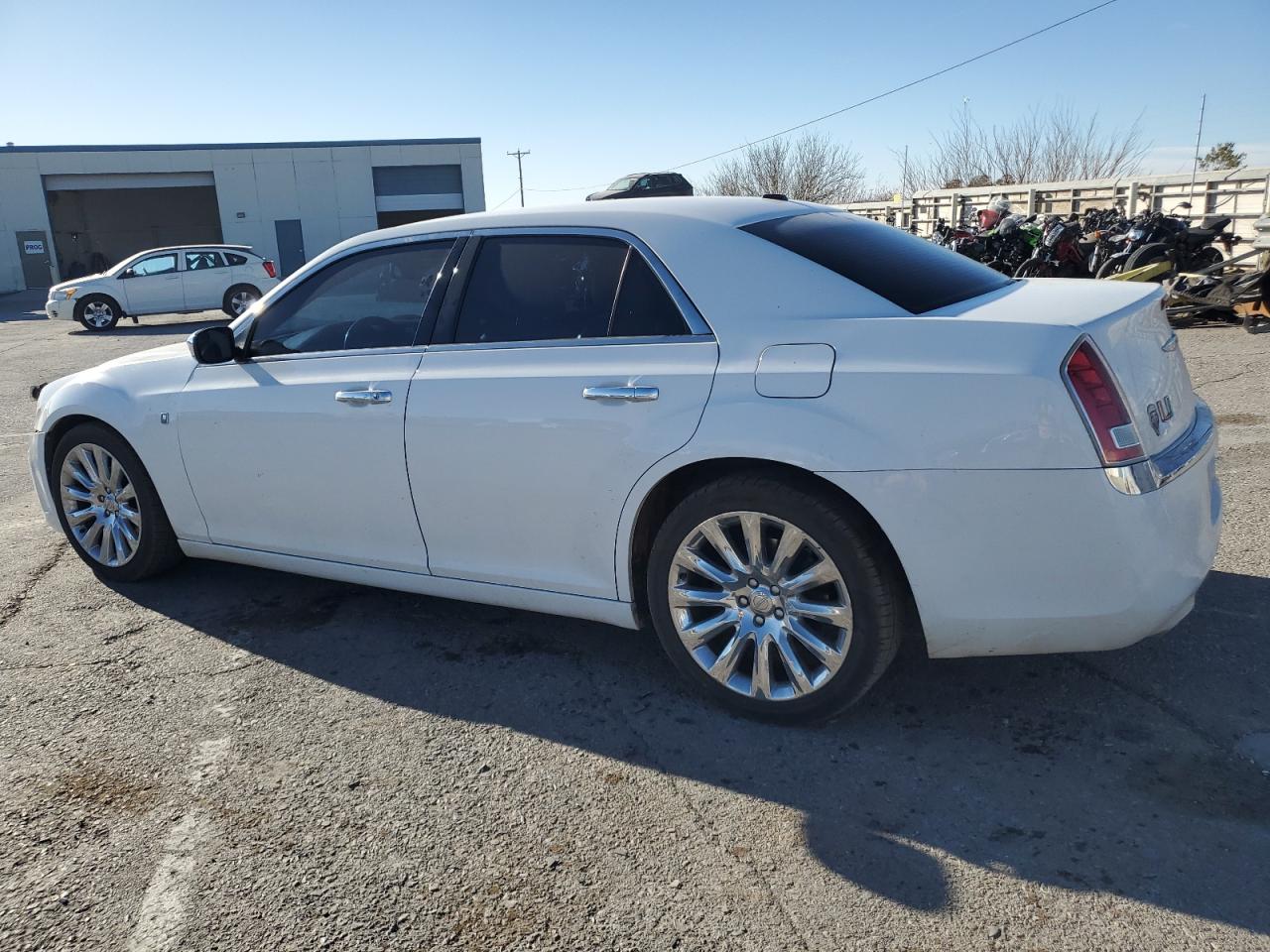 2013 Chrysler 300 - Image 2