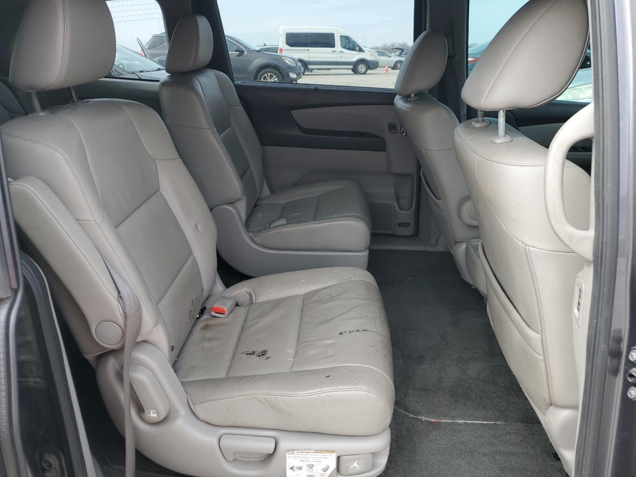 2016 Honda Odyssey - Image 11