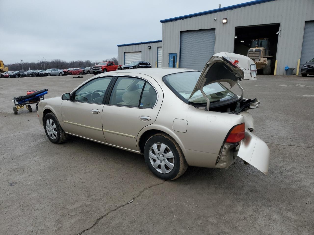 1996 Nissan Maxima - Image 2