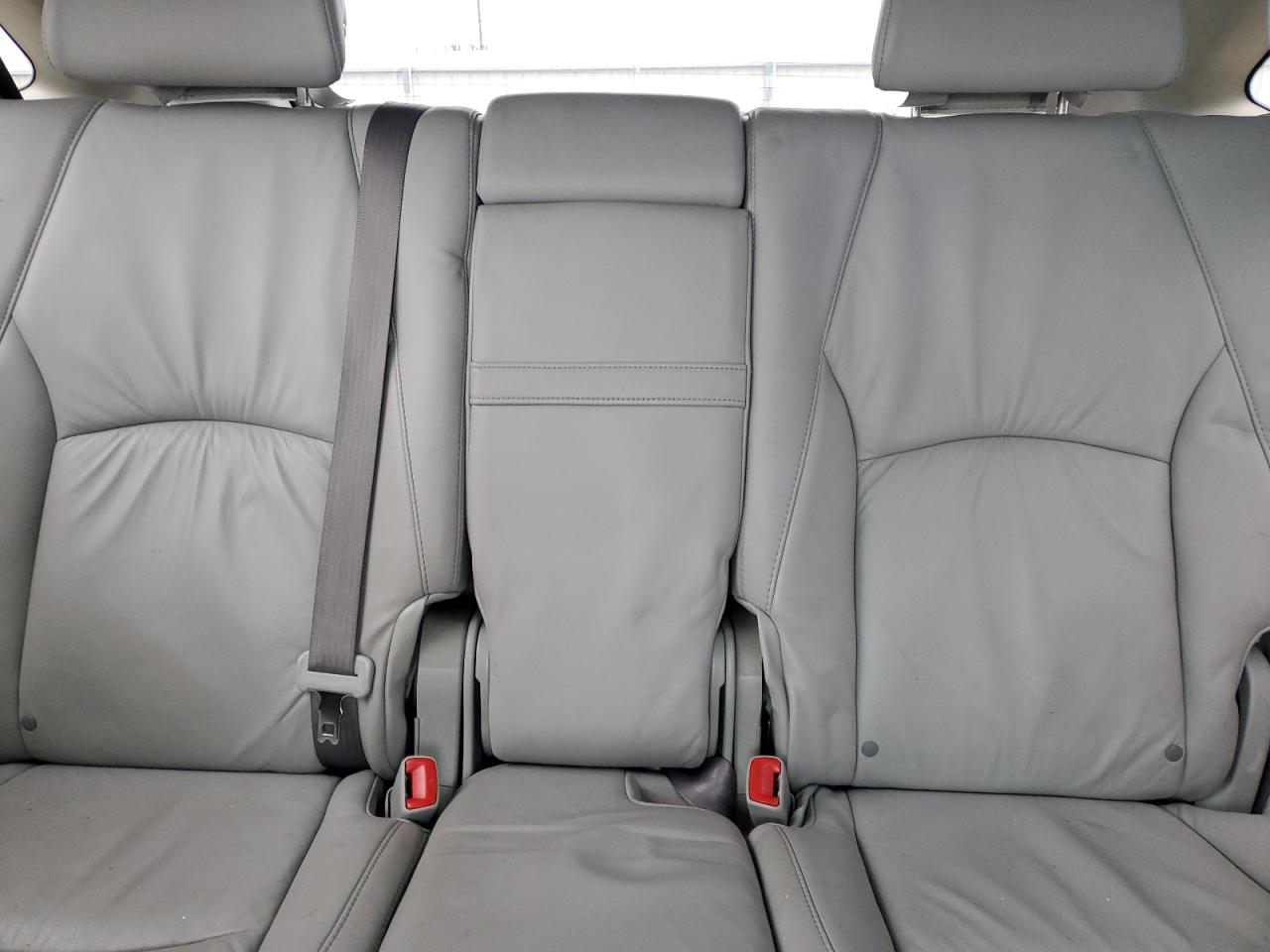 2007 Lexus RX - Image 10