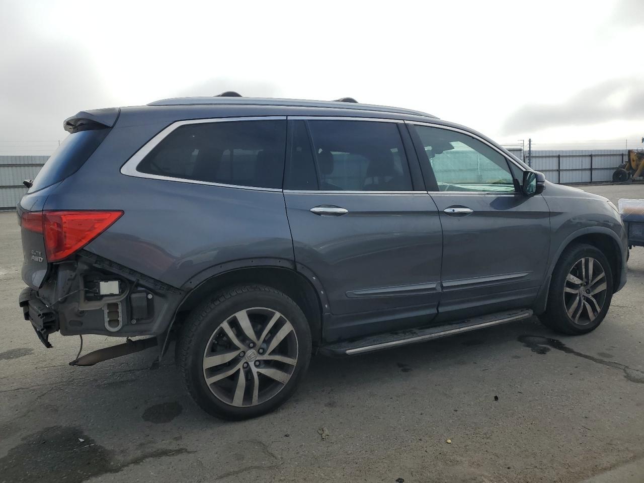 2016 Honda Pilot - Image 3