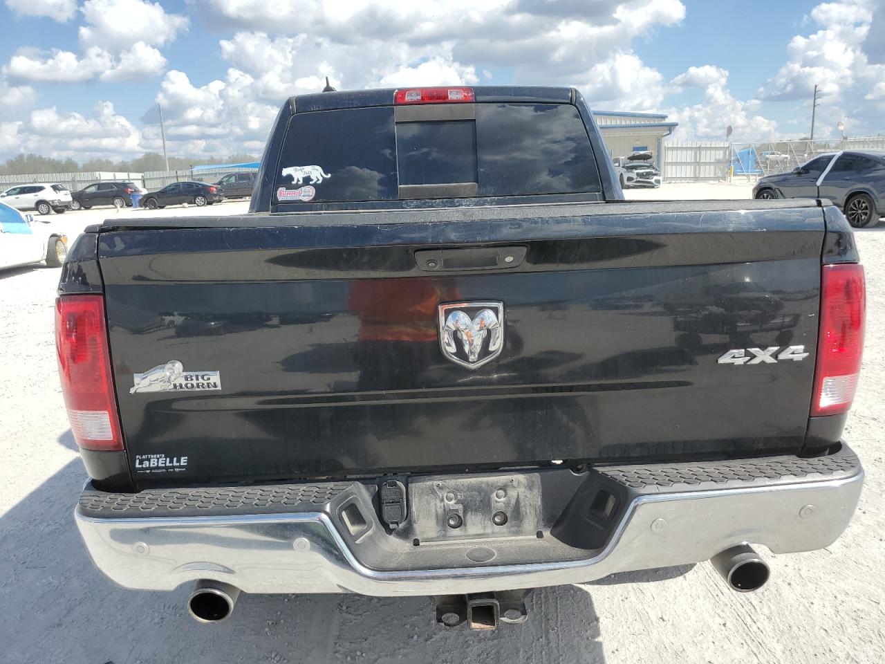 2016 RAM 1500 - Image 6