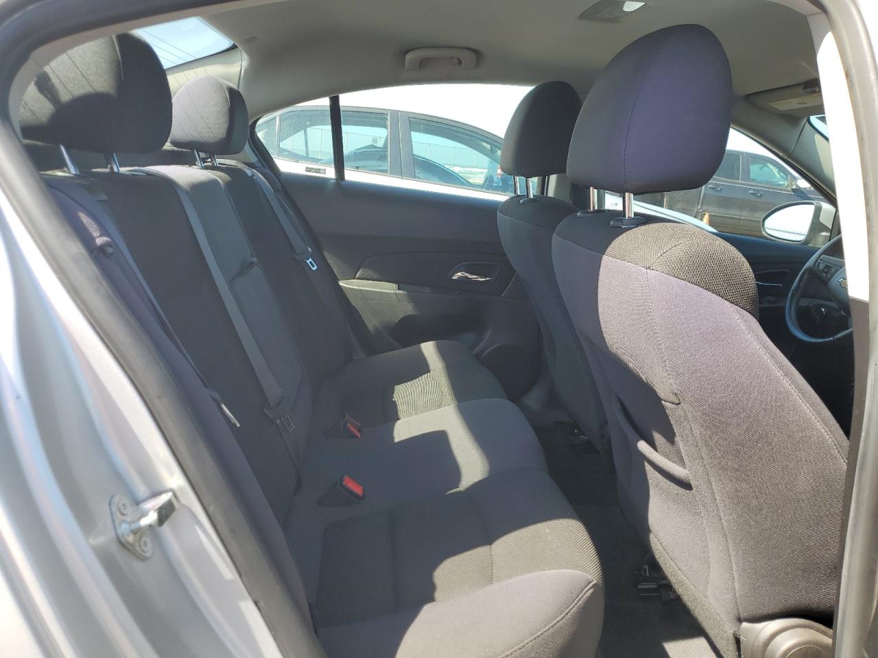 2014 Chevrolet Cruze - Image 10