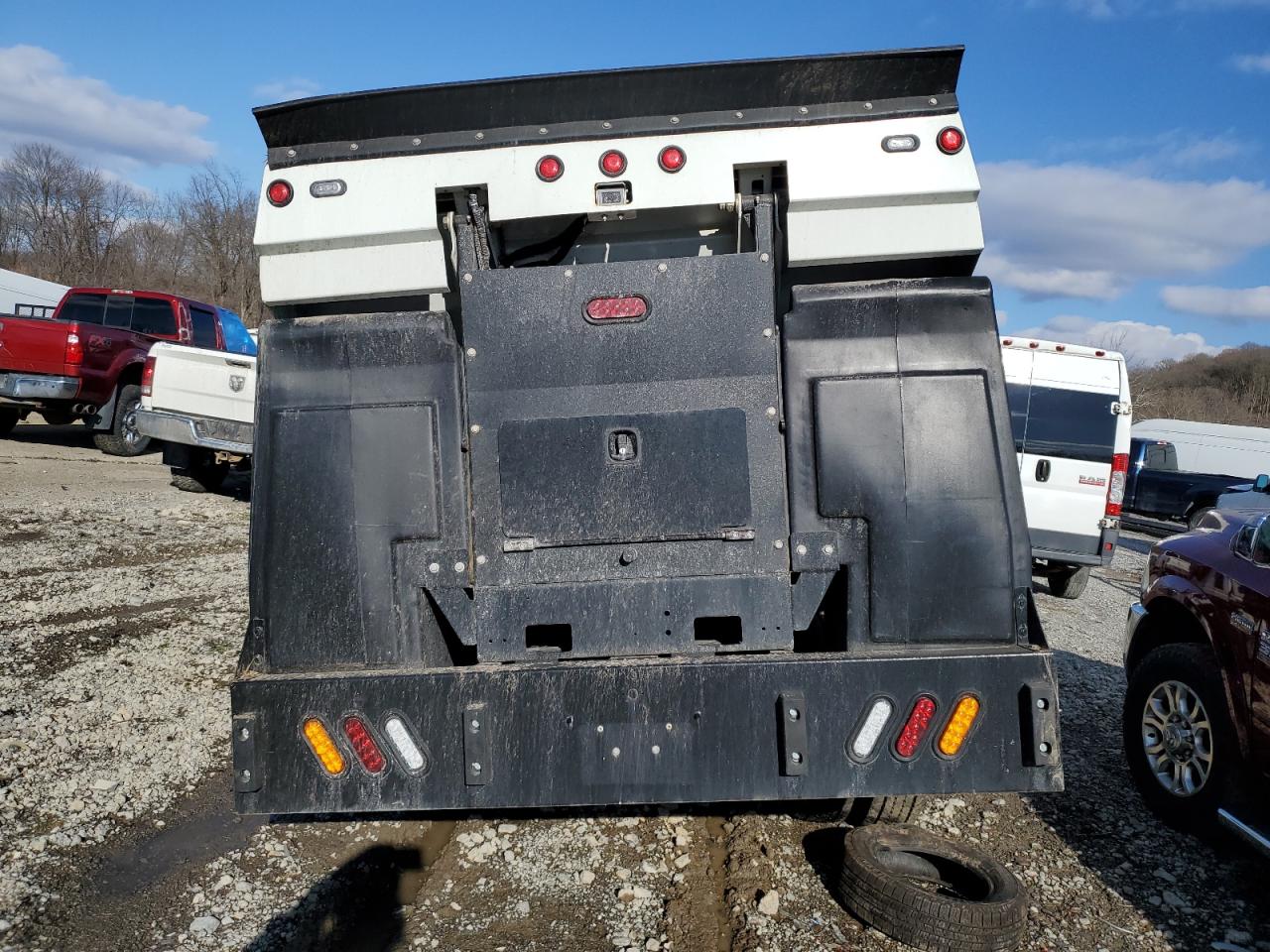 2024 Isuzu Npr Hd VIN: 54DC4W1D5RS210385 Lot: 89374315