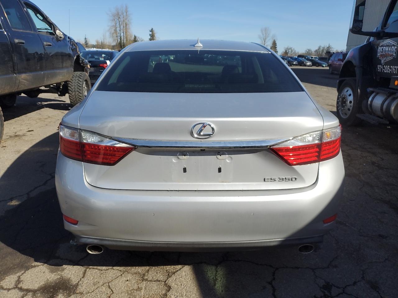 2014 Lexus ES - Image 6