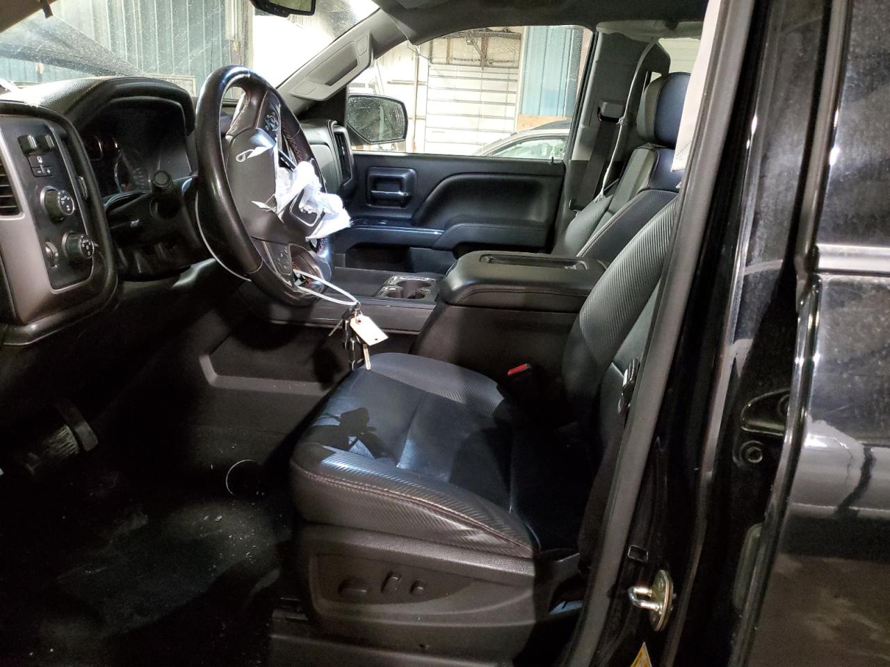 2017 GMC Sierra - Image 7