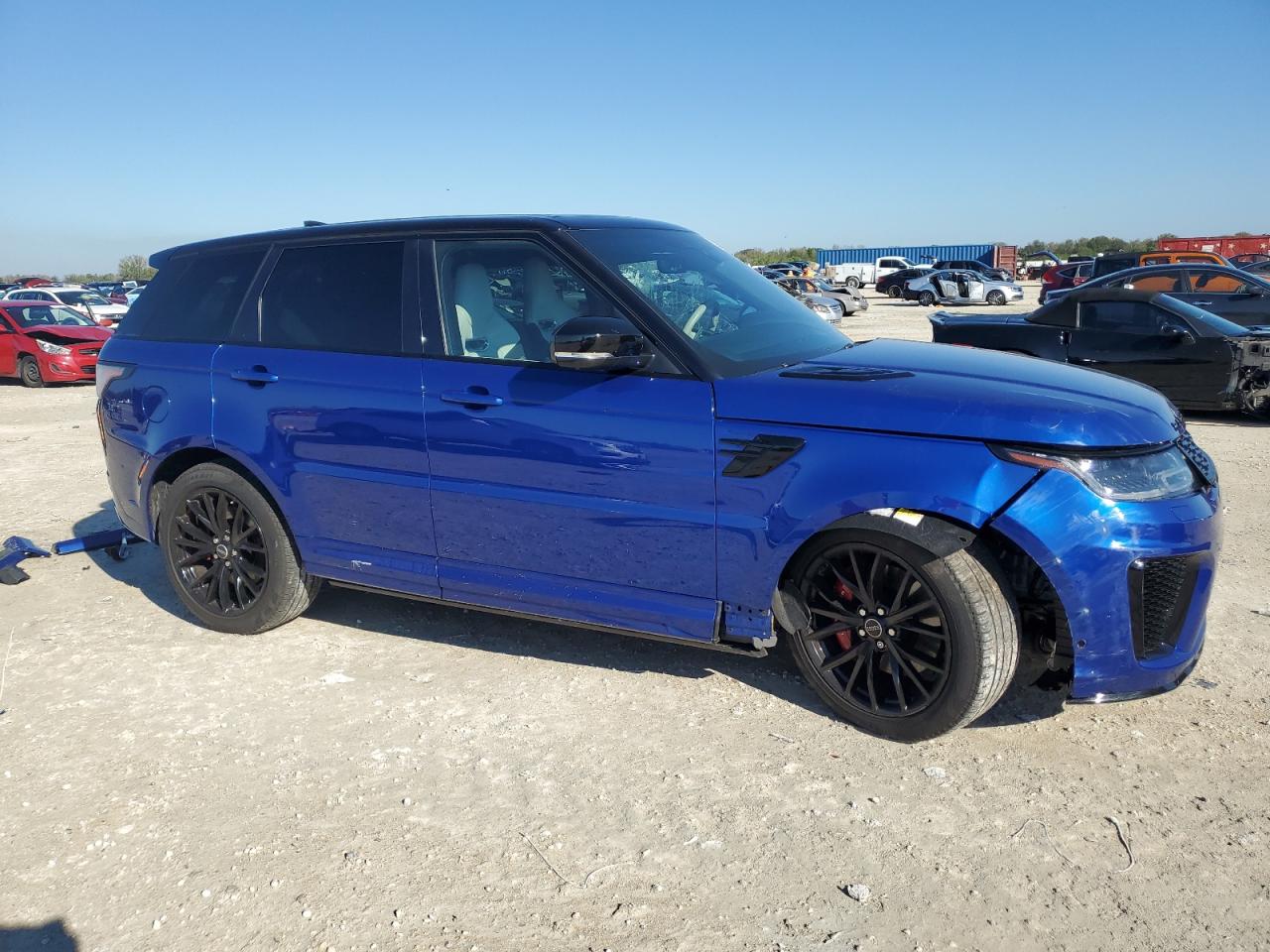2020 Land Rover Range Rover - Image 4