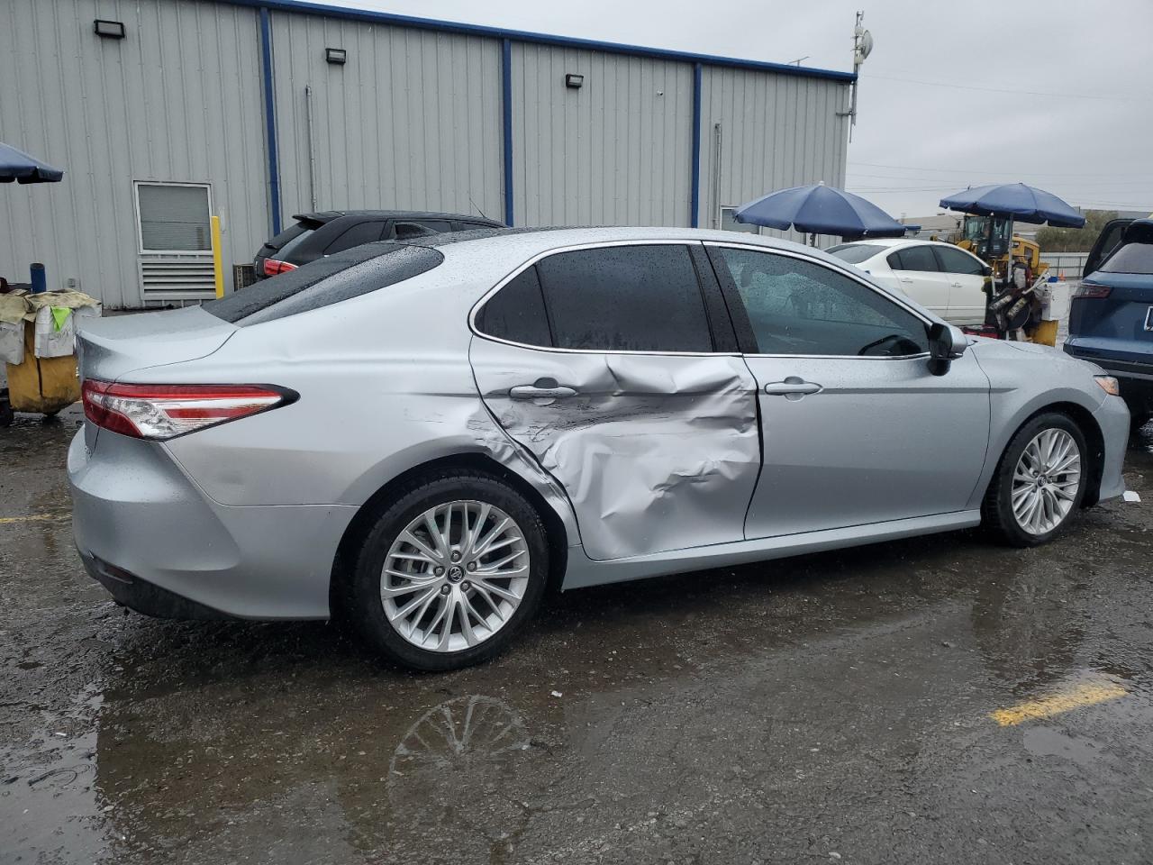 2018 Toyota Camry - Image 3