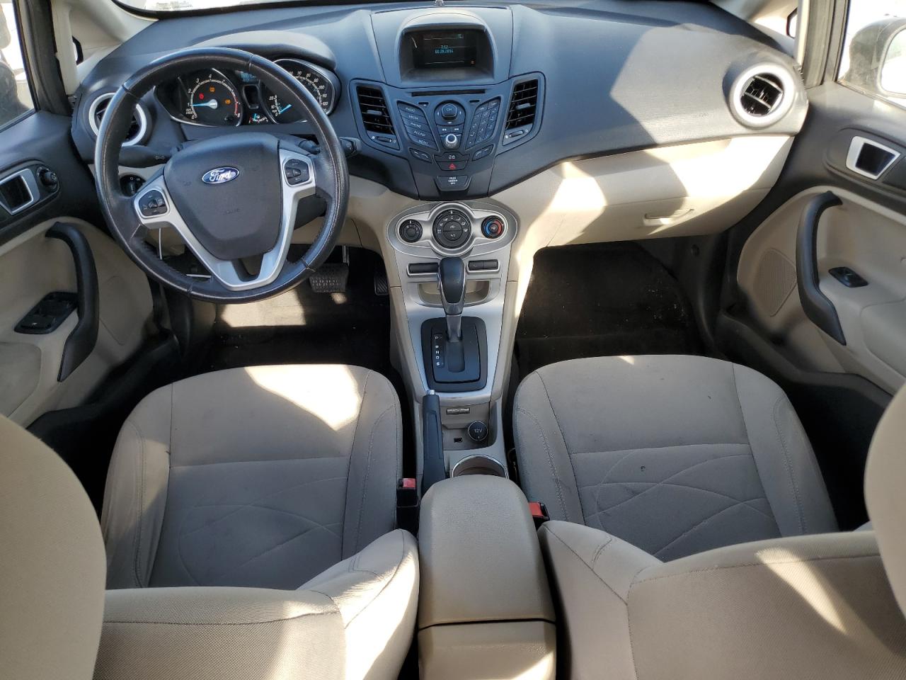 2015 Ford Fiesta - Image 8
