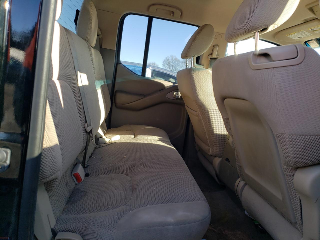 2012 Nissan Navara (Frontier) - Image 10