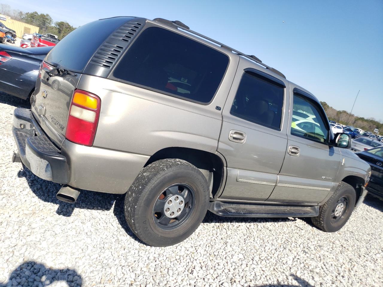 2003 Chevrolet Tahoe - Image 3