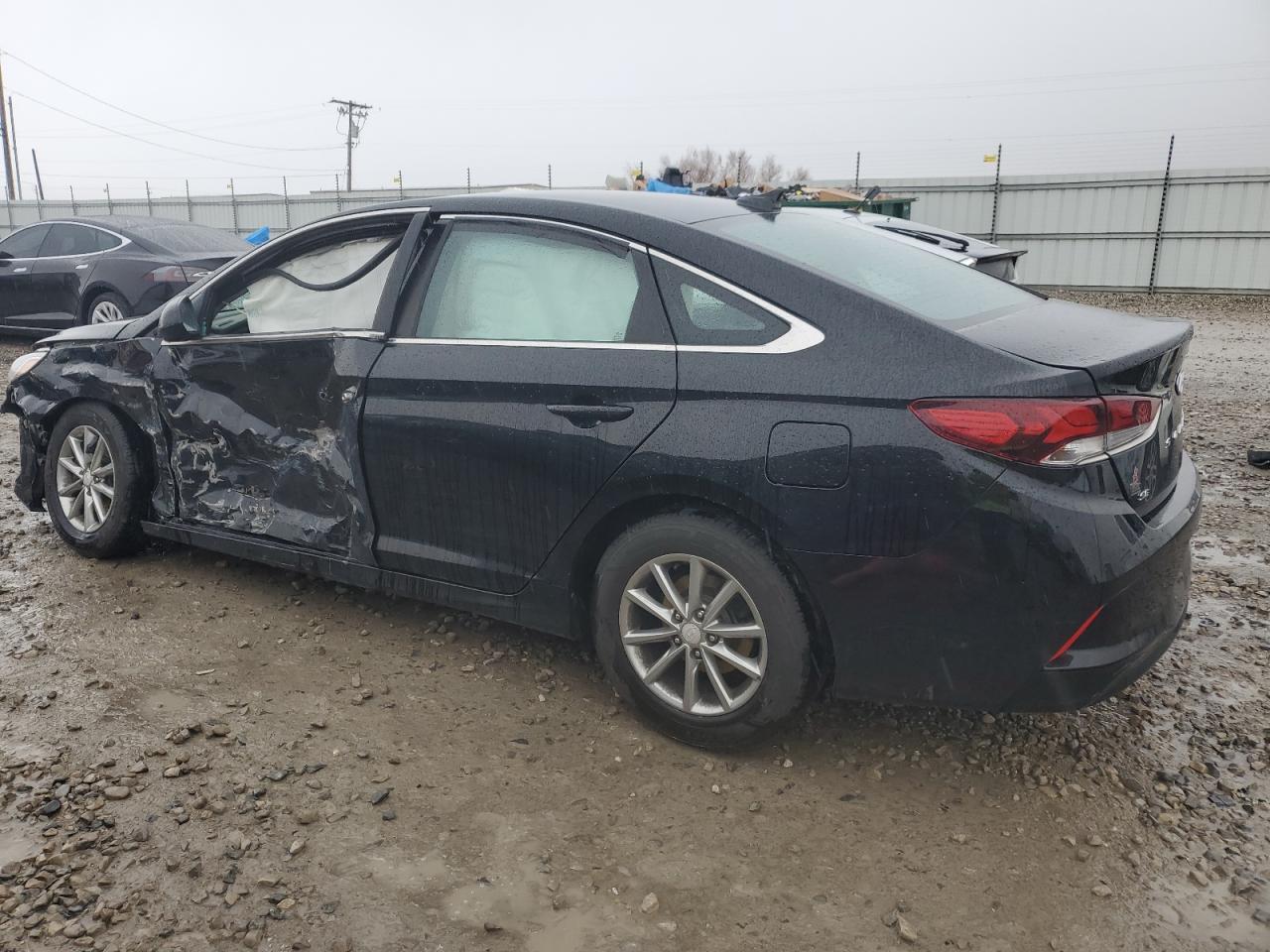 2019 Hyundai Sonata - Image 2