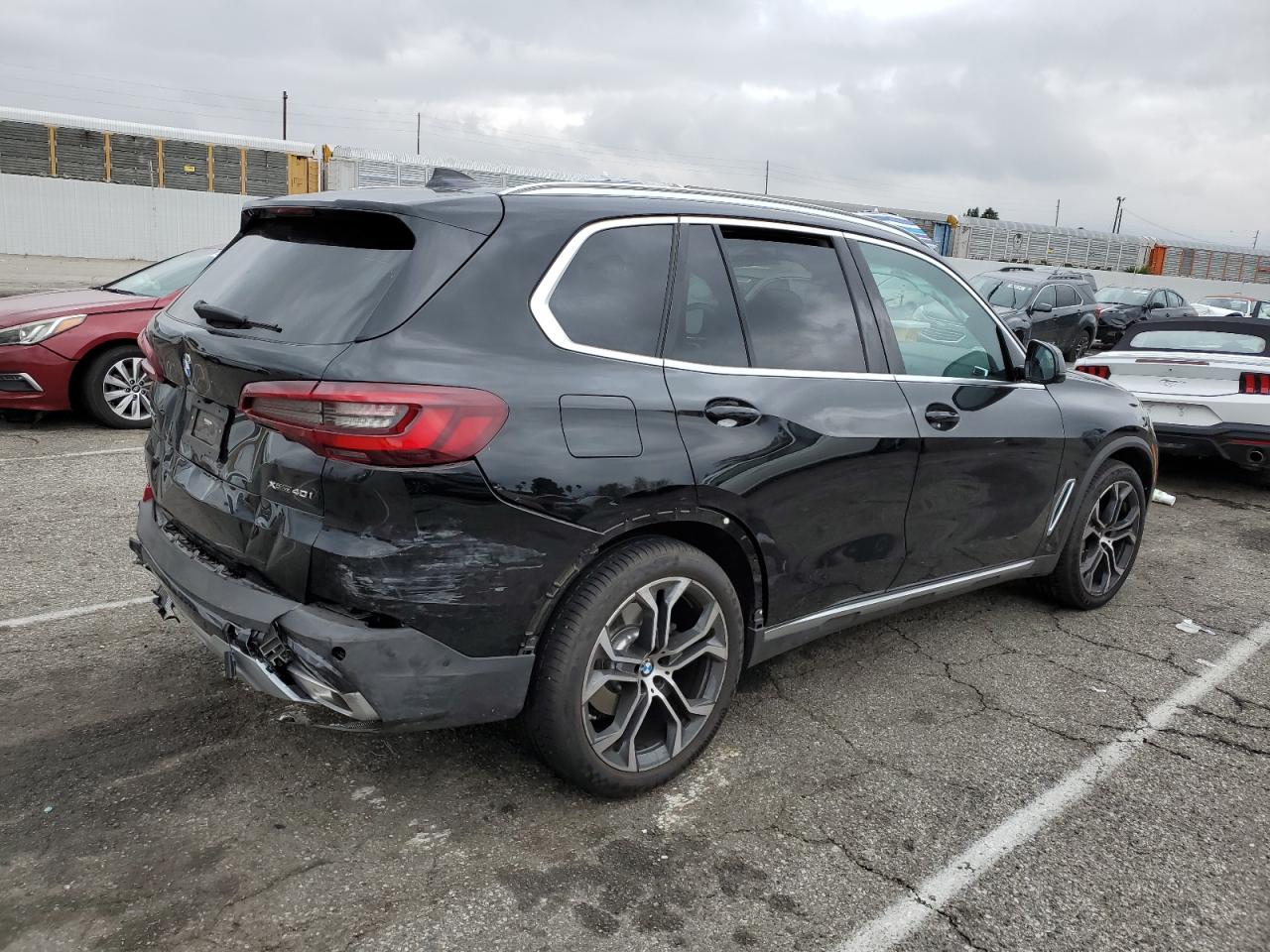 2023 BMW X5 - Image 3